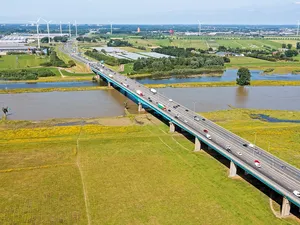 Rijkswaterstaat geeft groen licht voor zonnepanelen langs de A27 bij Nieuwegein
