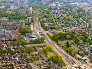 Eindelijk ruimte op het Amsterdamse stroomnet, 305 ondernemers hebben aansluiting alsnog binnen