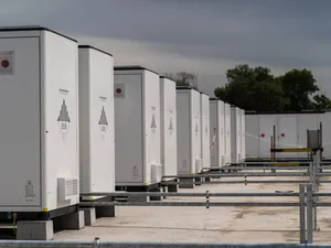 Waarschuwing Aurora: nettarieven Belgische batterijen verdubbelen tegen 2035, investeerders dreigen af te haken