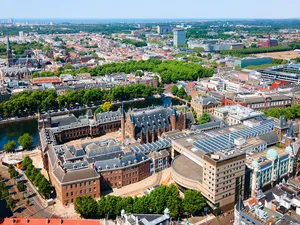 Holland Solar vraagt kabinet btw op thuisbatterijen te schrappen en om oplossing voor dubbele energiebelasting