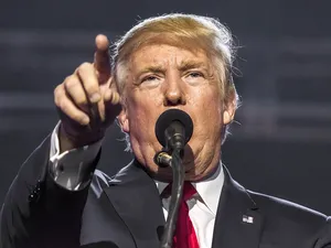 Amerika voert opnieuw importheffingen in voor polysilicium en zonnepanelen