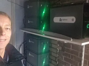 EvaPower gestart met uitlevering thuisbatterij met stekker