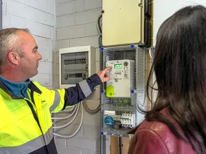 Vlaanderen broedt op plan voor meerdere energiecontracten achter één stroomaansluiting