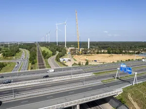 Greenchoice, ABN AMRO en Windunie slaan handen ineen voor batterij bij Limburgs windpark