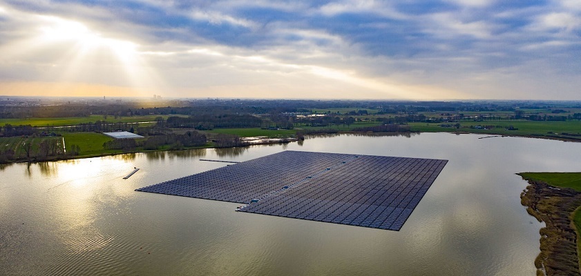 Solar Magazine – Belanda juga akan menjadi pemimpin Eropa dalam panel surya terapung pada tahun 2031