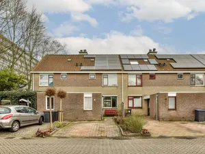 Nieuw onderzoek: bestaande omvormers kunnen spanningsproblemen stroomnet oplossen