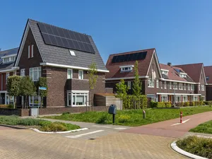 Nieuwe rekenmethode om uitvallen omvormers zonnepanelen te voorkomen