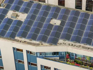 De harde cijfers | Verkoop zonnepanelen in september licht hersteld, zakelijke markt leidt de dans