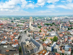 Inwoner Mechelen gaat offgrid na verloren rechtszaak over weigeren digitale meter, Vlaams Parlement wil opheldering