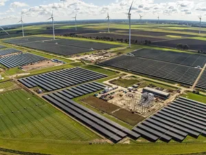 Energieregio’s melden vertraging bij uitrol windmolens en zonnepanelen