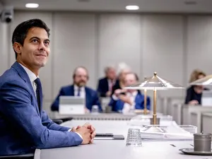 Afbouw salderingsregeling zonnepanelen van de baan, Eerste Kamer stemt wet weg