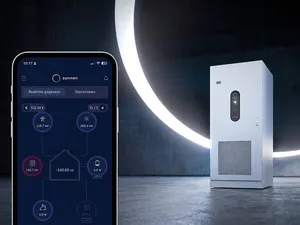 sonnen presenteert zakelijke batterij sonnenPro Compact 261 en energiemanagementsysteem op Vakbeurs Energie