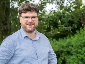 ‘Vlaamse subsidietijdperk zonnepanelen voorbij, overheid moet marktbarrières wegnemen’